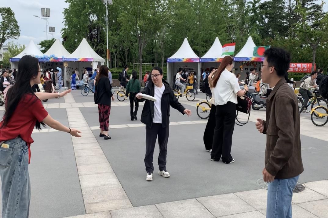 B3B0595B22DC4EB315754C99B74_9CA25C47_22D63